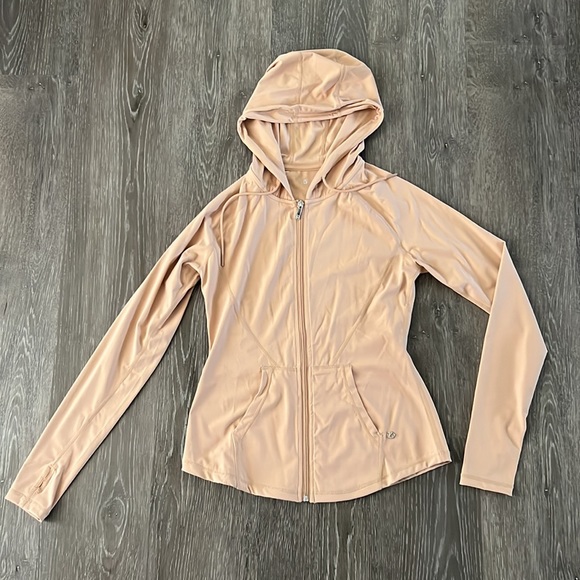 BuffBunny Jacket - Picture 2 of 4